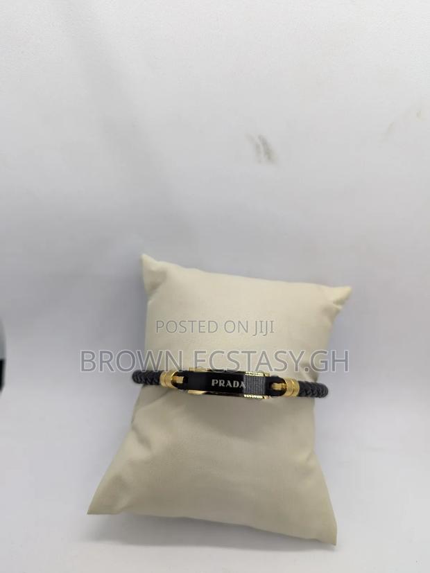 Prada Slim Leather Bracelet · Photo 4