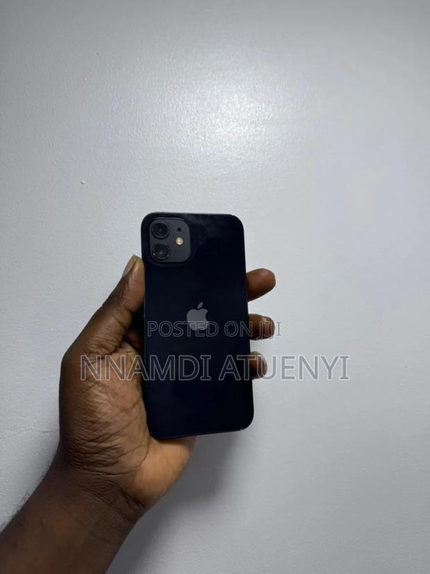iPhone Repair (All Models) photo 10