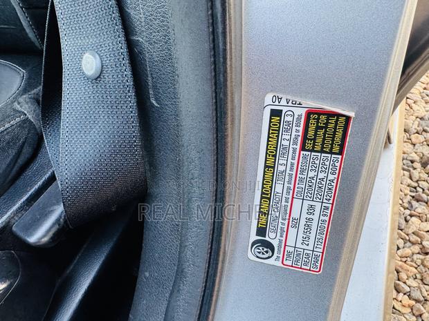 Honda Civic EX Sedan 2019 Silver