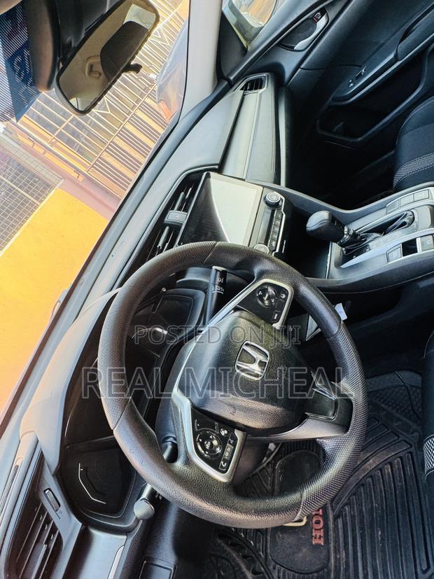 Honda Civic EX Sedan 2019 Silver