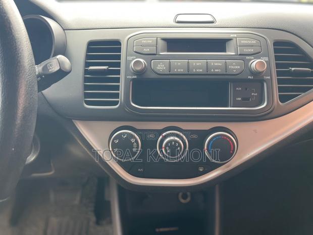 Kia Morning 2012 Off white