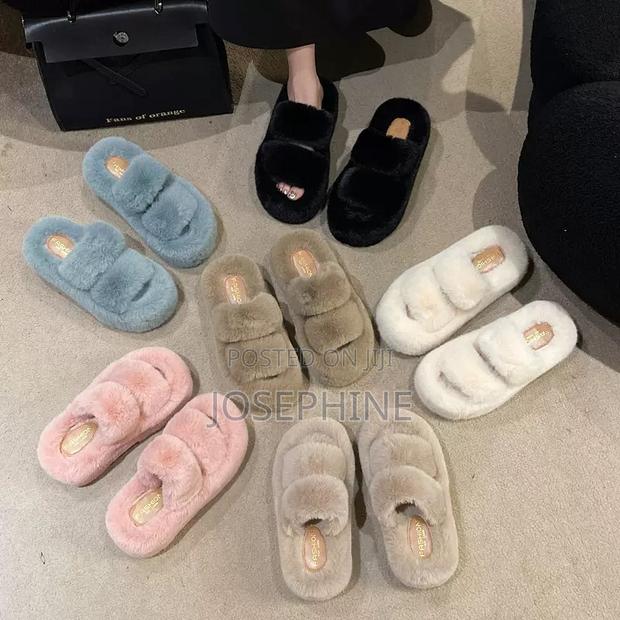 Ladies Slippers