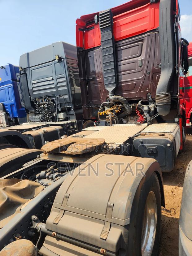 Benz Actros photo 5