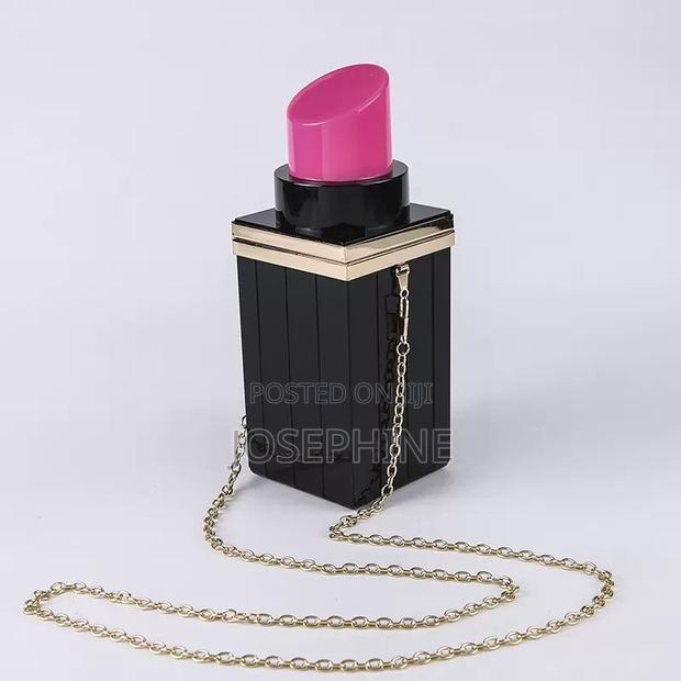Lipstick Shape Shoulder Bag photo 4