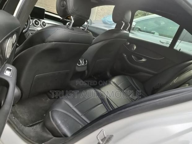 Mercedes-Benz C300 Base 4Matic Sedan AWD (2.0L 4cyl 7A) 2016 White