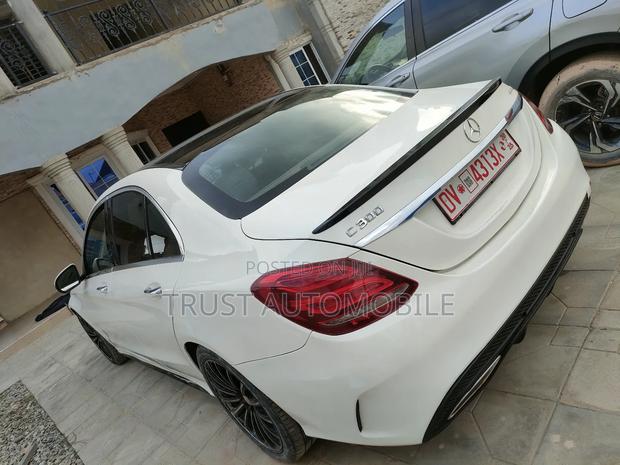 Mercedes-Benz C300 Base 4Matic Sedan AWD (2.0L 4cyl 7A) 2016 White