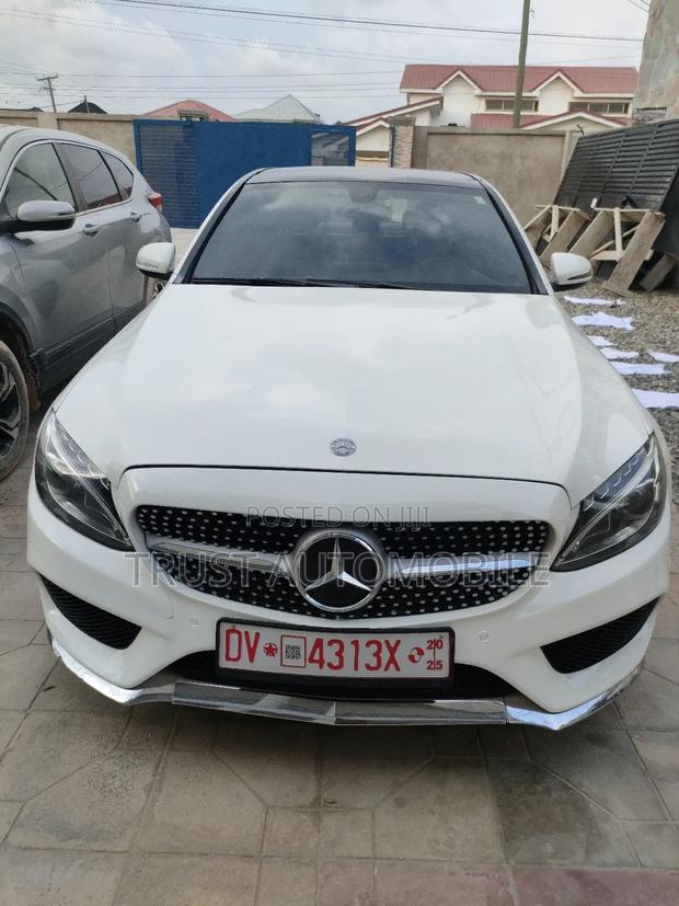 Mercedes-Benz C300 Base 4Matic Sedan AWD (2.0L 4cyl 7A) 2016 White