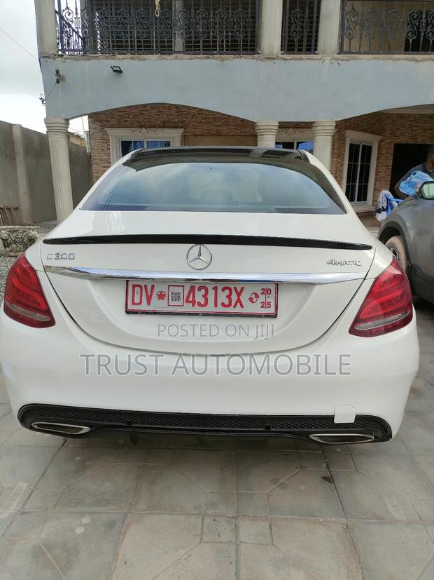 Mercedes-Benz C300 Base 4Matic Sedan AWD (2.0L 4cyl 7A) 2016 White