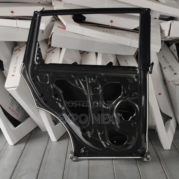 2017-2022 Honda Crv Car Door photo 4