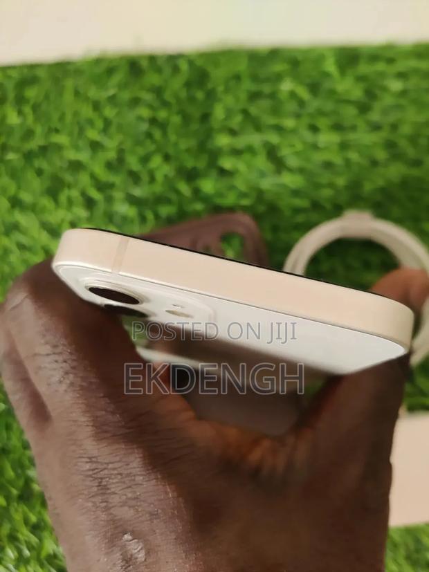 Apple iPhone 12 256 GB White photo 5