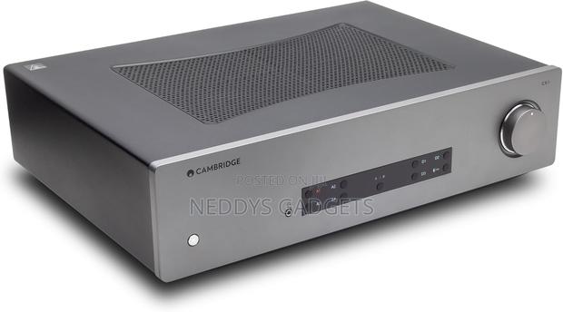 Cambridge Audio Integrated Stereo Amplifier Cxa81 Mk Ii