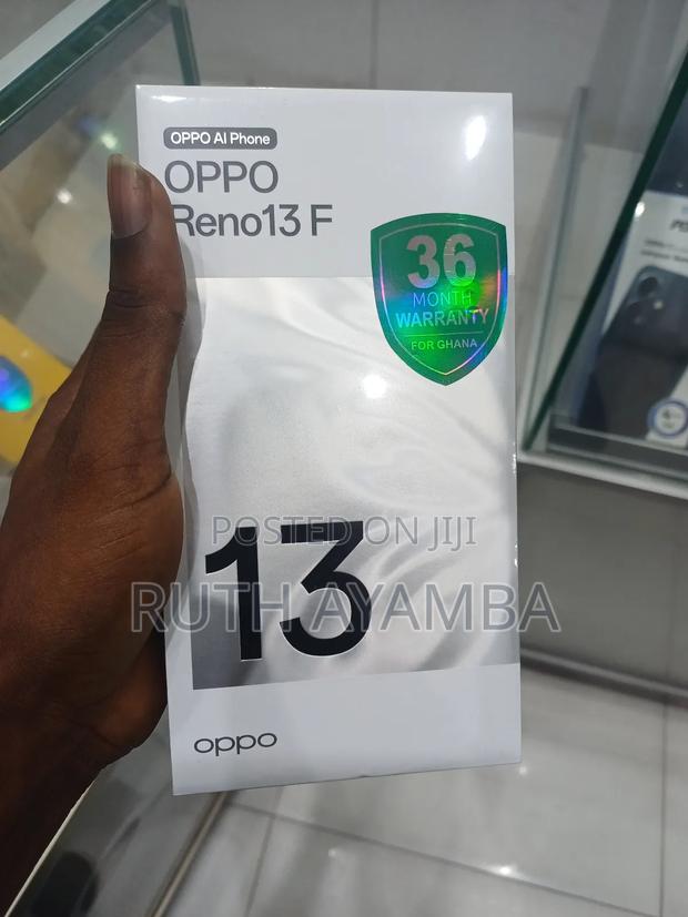 New Oppo Reno13 F 256 GB Black · Photo 4