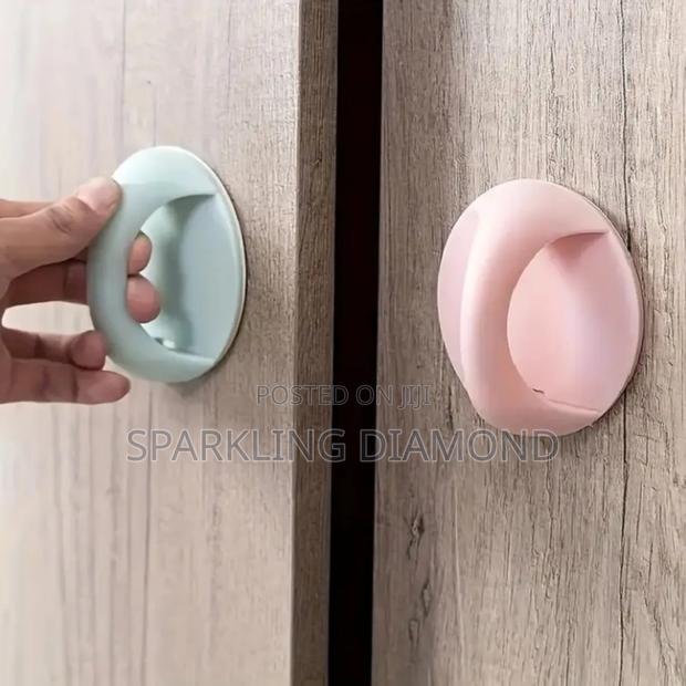 Adhesive Handles For Toilet Lids, Drawers Cabinets photo 7