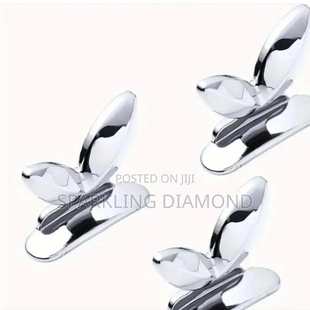 Adhesive Handles For Toilet Lids, Drawers Cabinets photo 11