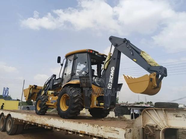 XCMG Backhoe · Photo 4