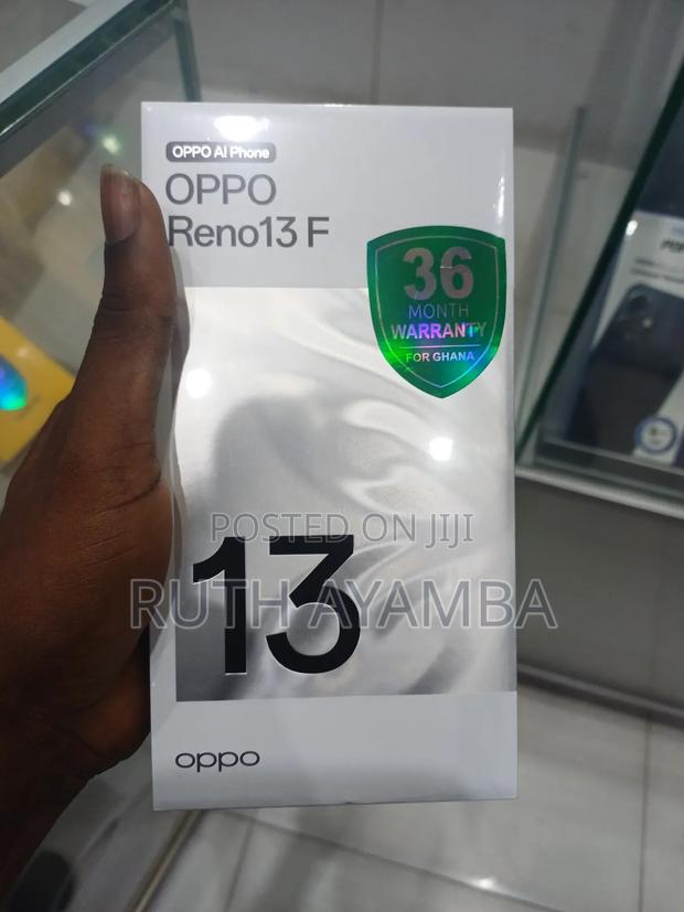 New Oppo Reno13 F 256 GB Black · Photo 4