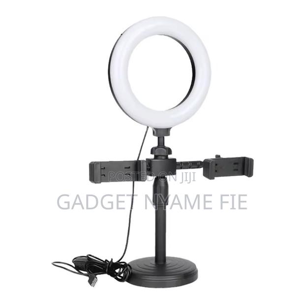 6 Inches Ring Light With 2 Mobile Phone Holders And Tripod · Photo 4