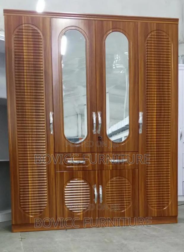 4 Doors Wardrobes · Photo 3