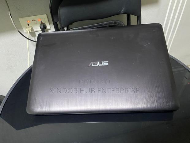 Laptop Asus ASUSPRO B9440UA 4GB Intel HDD 500GB