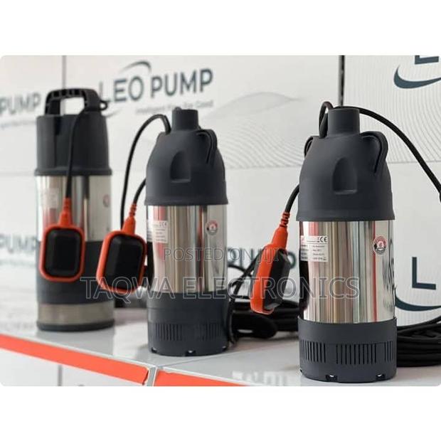Right Xks -1100s Leo 1.5hp Submersible Pump · Photo 3