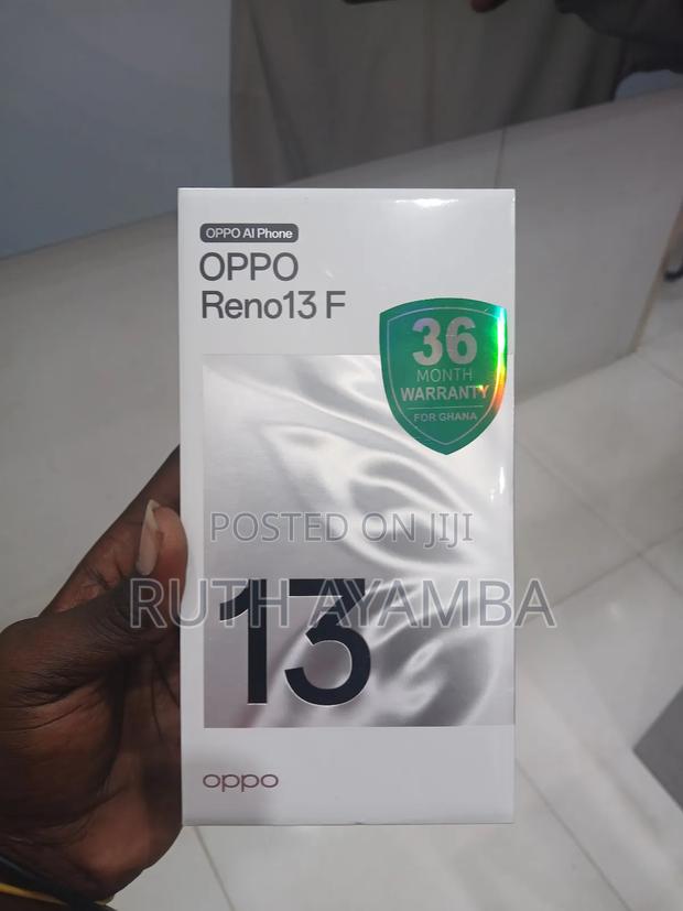 New Oppo Reno13 F 256 GB Black · Photo 4