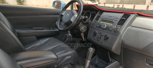 Nissan Tiida 2013 Blue