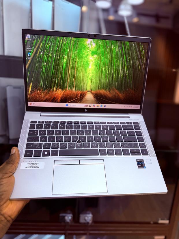 Laptop HP EliteBook 840 G8 16GB Intel Core i7 SSD 512GB photo 2