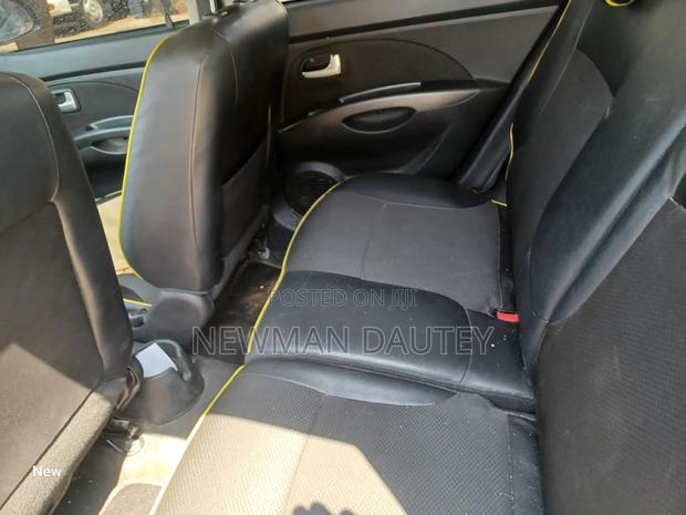 Kia Picanto 2010 Blue