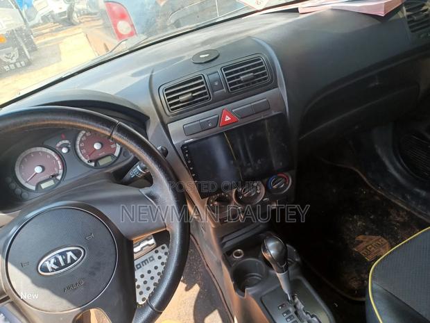 Kia Picanto 2010 Blue