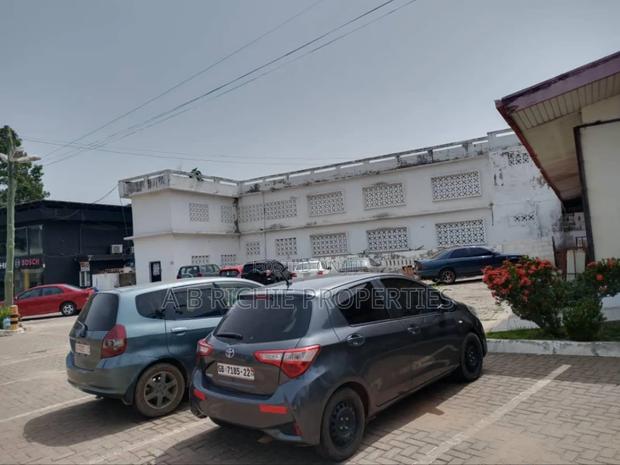Office Space for Sale on 1 Acre of Land at Airport Residential · Photo 2
