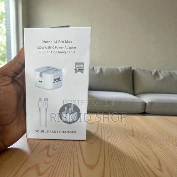 iPhone 14 Pro Max Charger (525256)