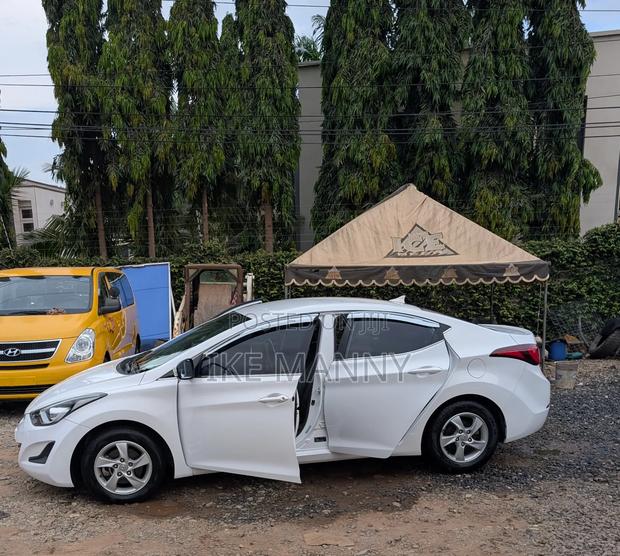 Hyundai Avante 2014 White