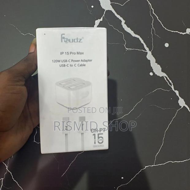 Original White 15 Pro Max Charger (525229) photo 2