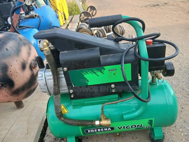 Sightly Used 10l Compressor From Germany photo 4