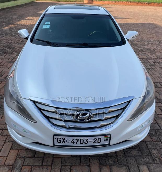 Hyundai Sonata Limited Sedan FWD (2.4L 4cyl 6A) 2013 White