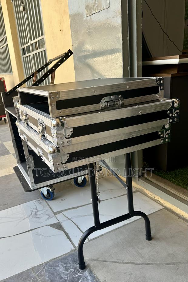 Dj Amplifier Rack 14u photo 4