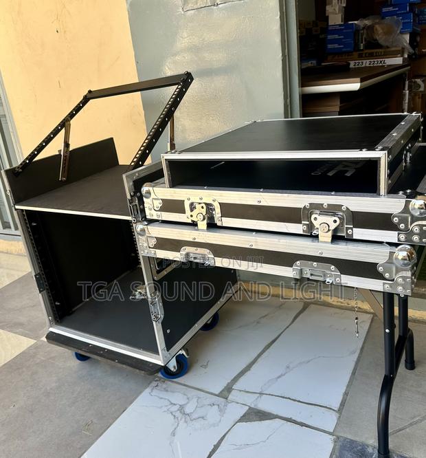 Dj Amplifier Rack 14u photo 2