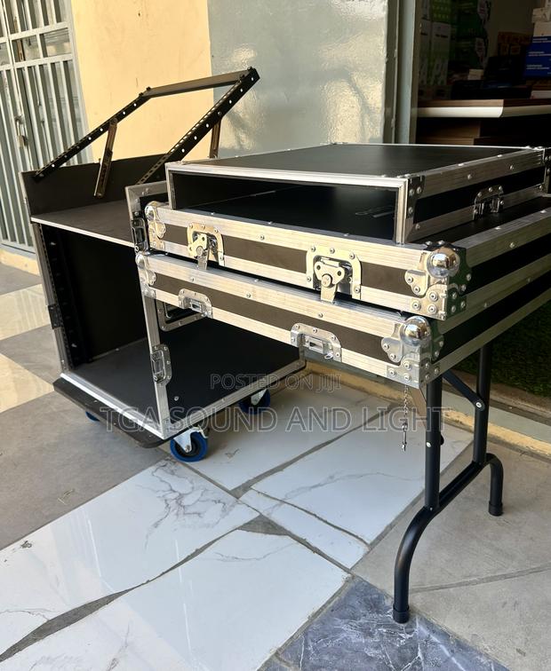 Dj Amplifier Rack 14u photo 3