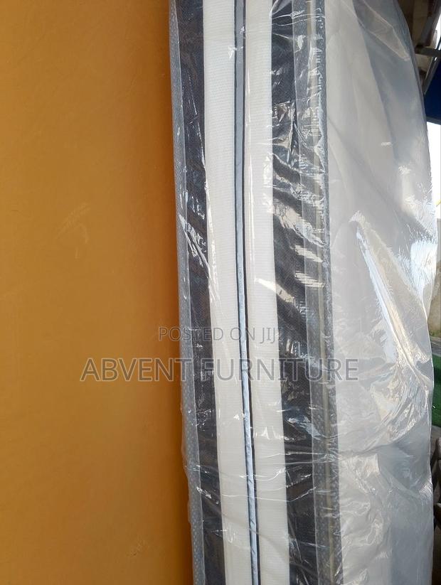 Orthopedic Spring Queen Size Mattress 180 by 200cm · Photo 3