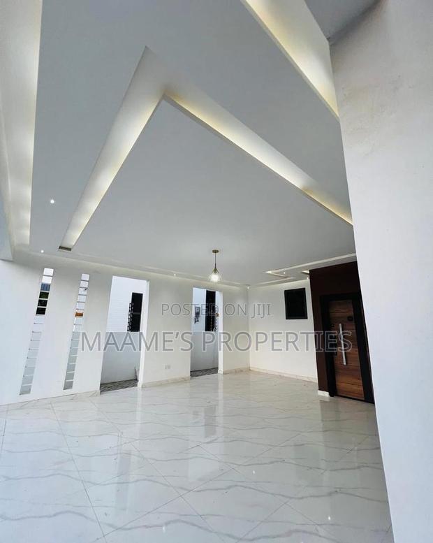 3bdrm House in East Legon for sale · Photo 2