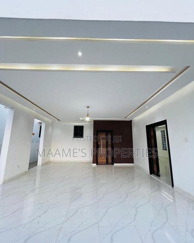 3bdrm House in East Legon for sale · Photo 3
