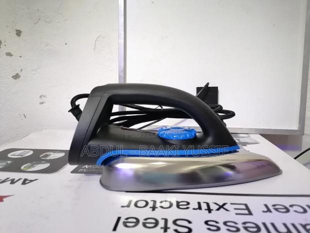Raf Electric Iron