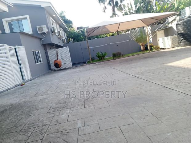 5bdrm House in Labone for rent photo 2