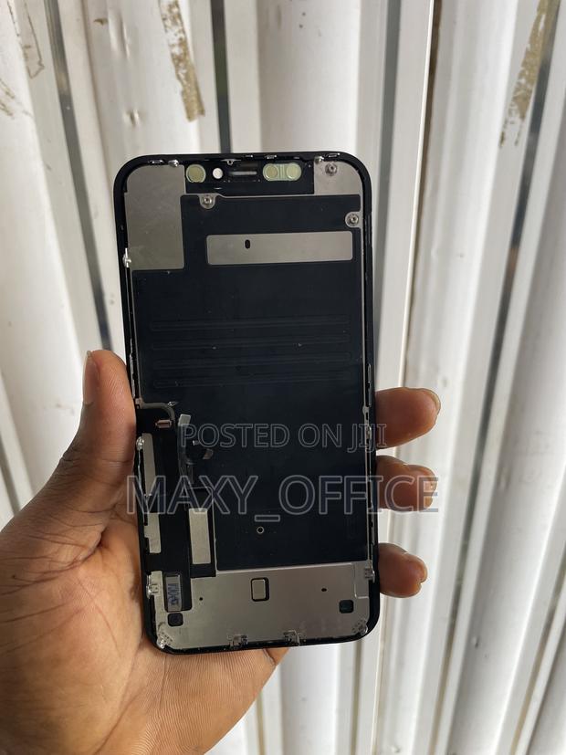 Icloud Screen for iPhone 11