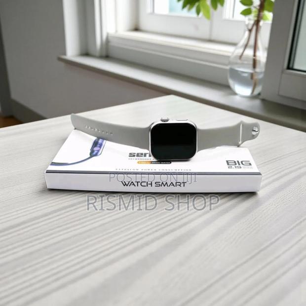 Series 10 Smartwatch (872772)