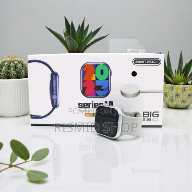 Series 10 Smartwatch (282289) · Photo 3