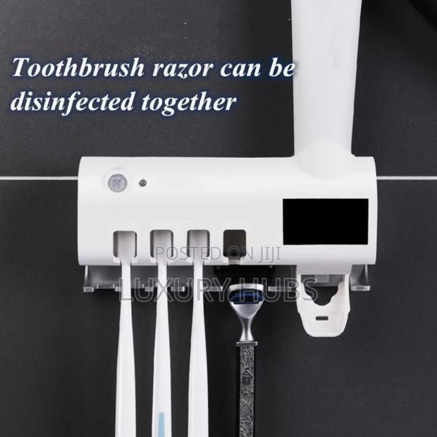 Protective Toothbrush Dispenser Holder · Photo 3