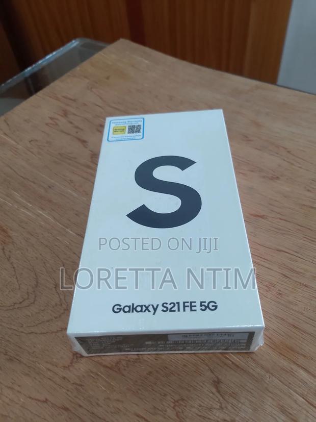 New Samsung Galaxy S21 FE 5G 128 GB Black