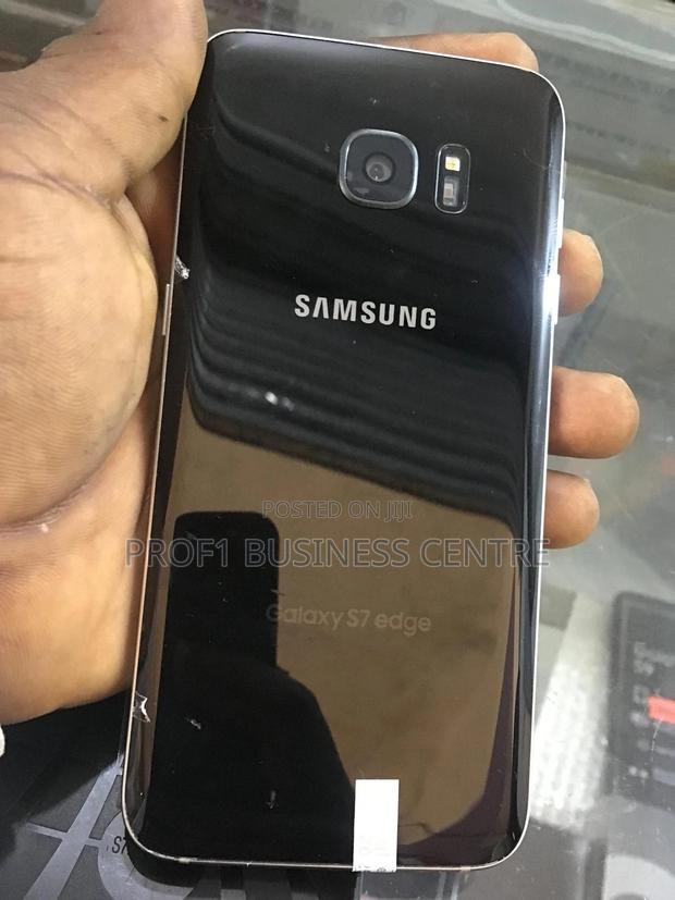Samsung Galaxy S7 edge 32 GB Black