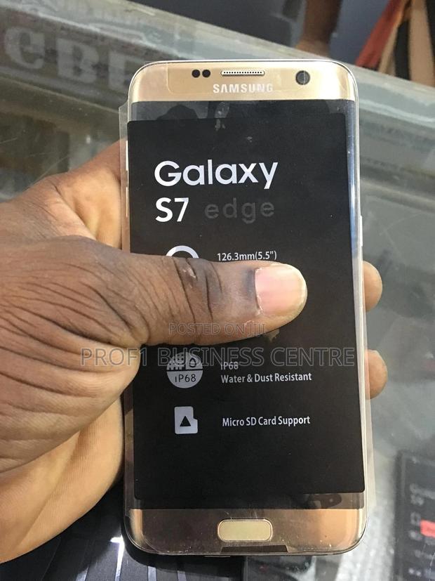 Samsung Galaxy S7 edge 32 GB Black